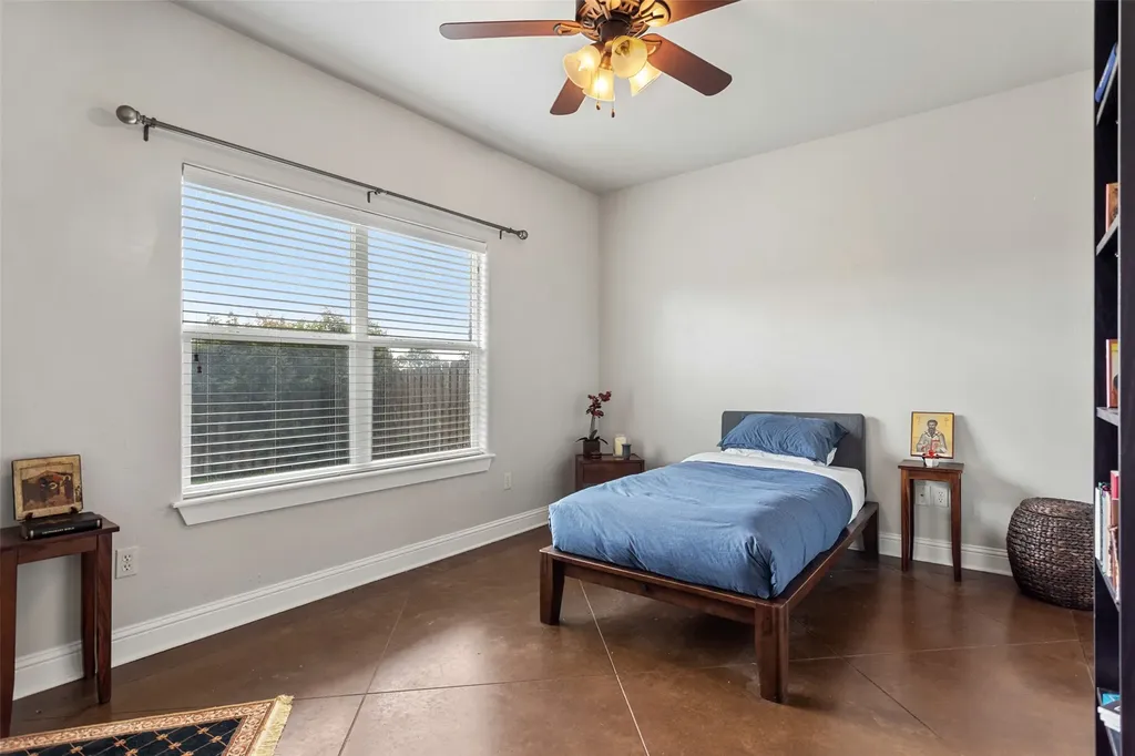 1505 Lucy Circle Lindale TX 75771
