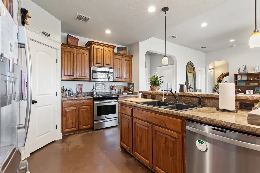1505 Lucy Circle Lindale TX 75771