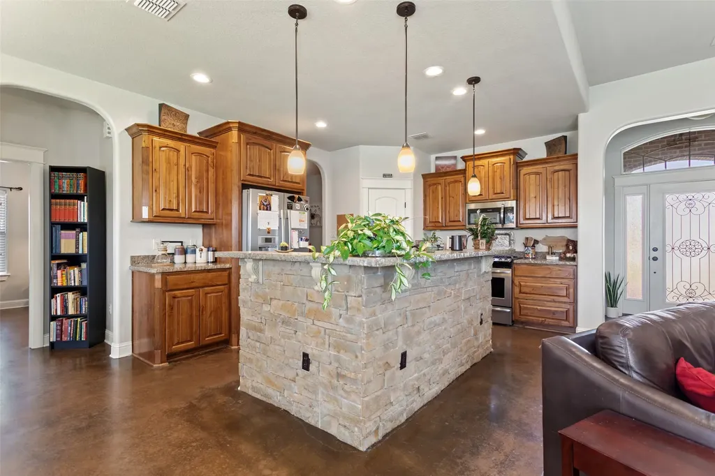 1505 Lucy Circle Lindale TX 75771