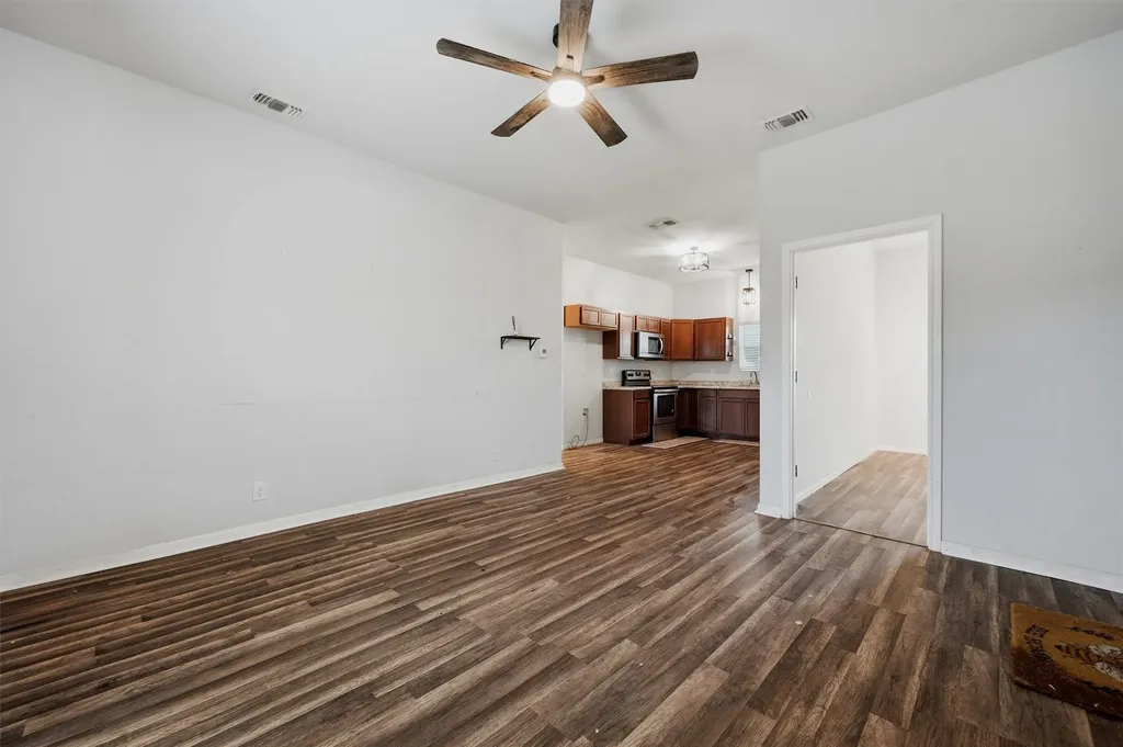 111 Britton Street Tom Bean TX 75489