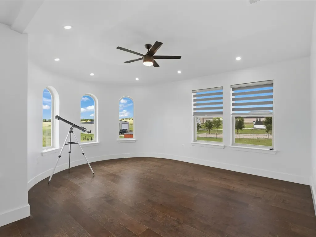 4450 E Masch Branch Road Krum TX 76249