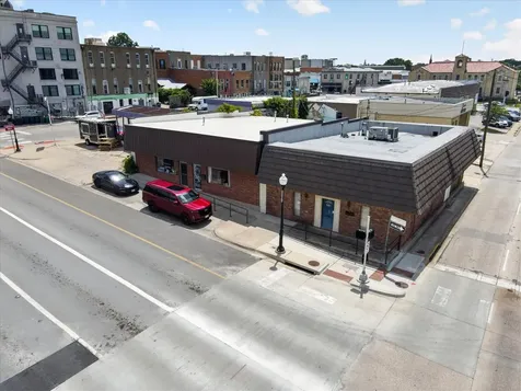 221-223 N Locust Street Denton TX 76201