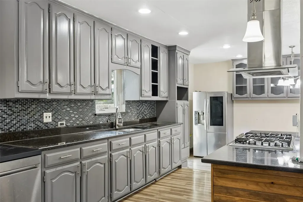 3411 Gibsondell Avenue Dallas TX 75211