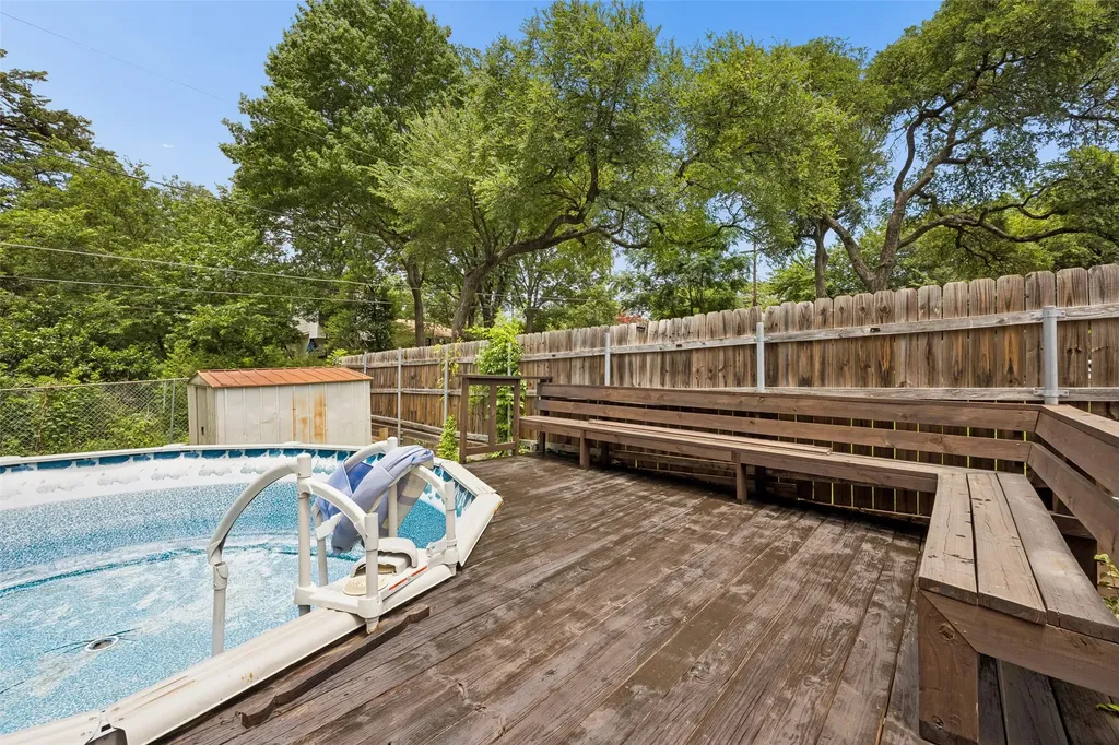 3411 Gibsondell Avenue Dallas TX 75211