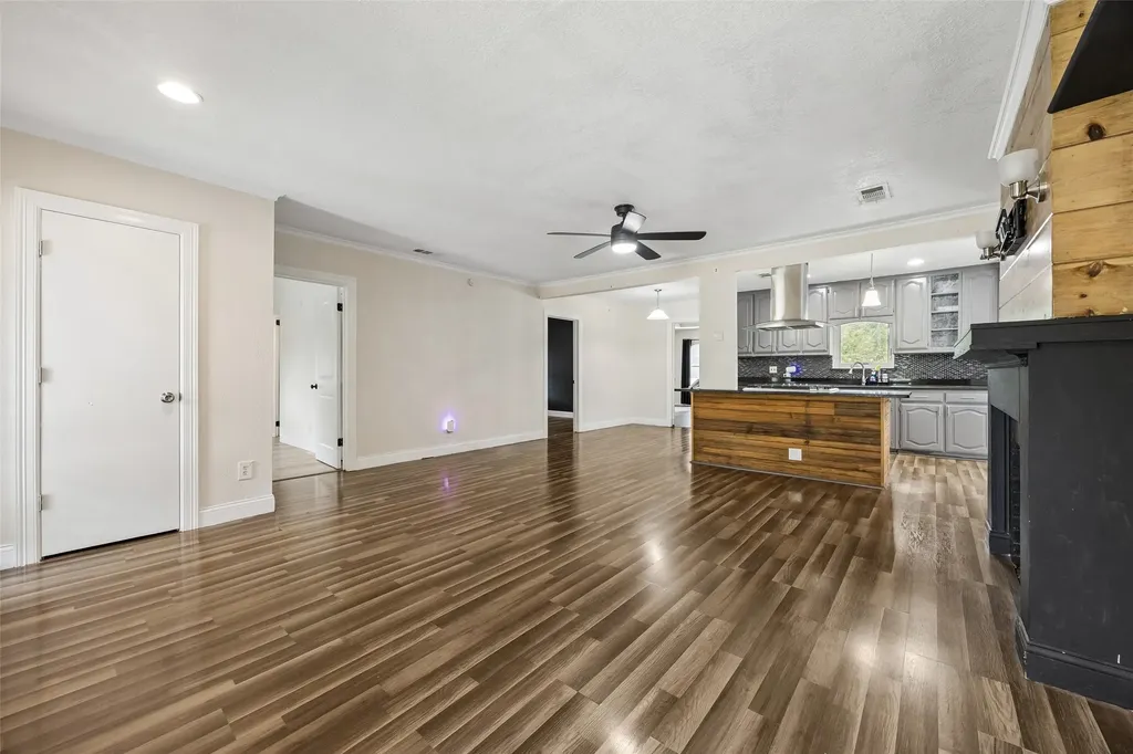 3411 Gibsondell Avenue Dallas TX 75211