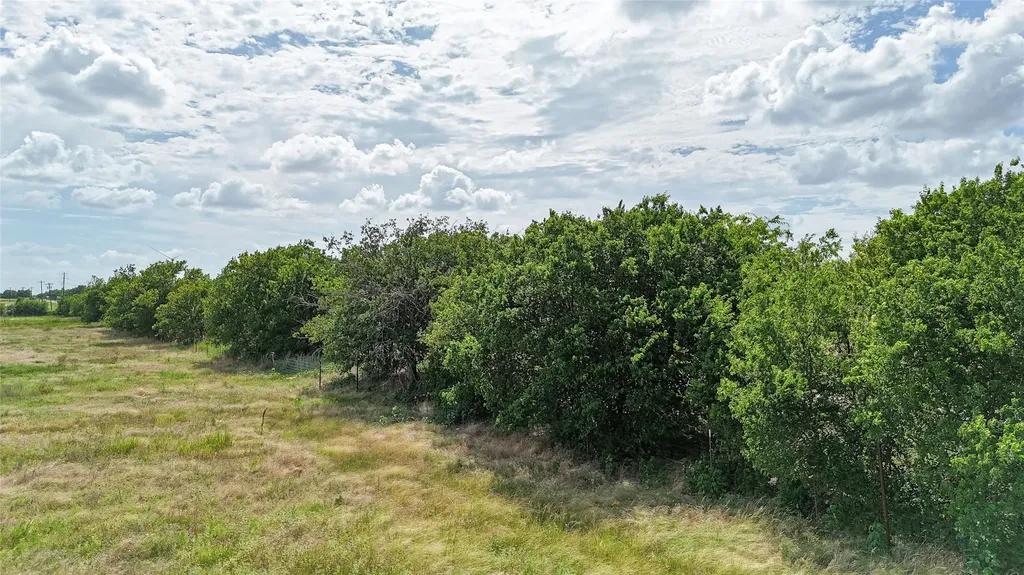 Lot 2 Cr 3268 Mount Calm TX 76673