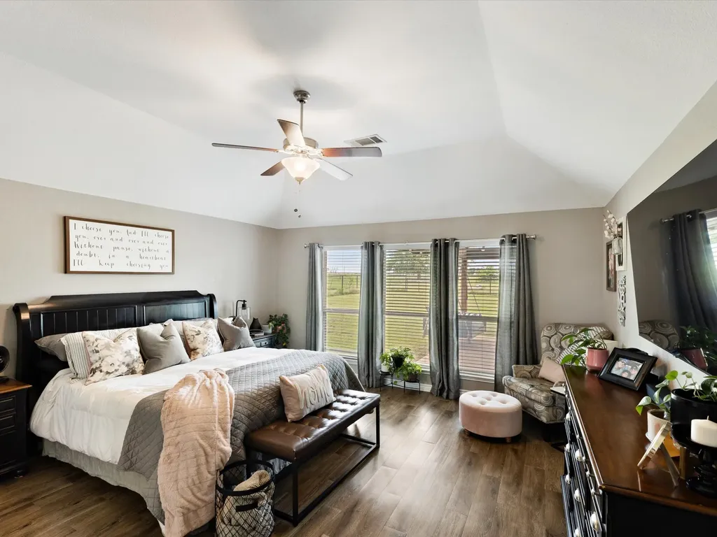 111 Petes Court Ponder TX 76259