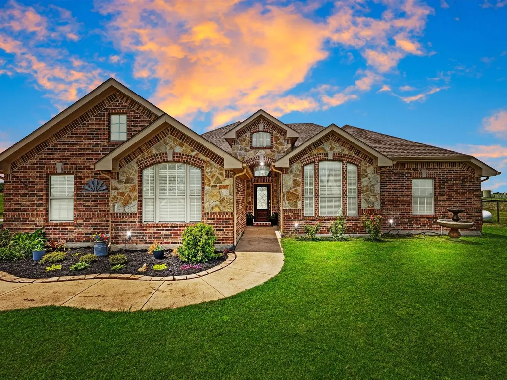 111 Petes Court Ponder TX 76259