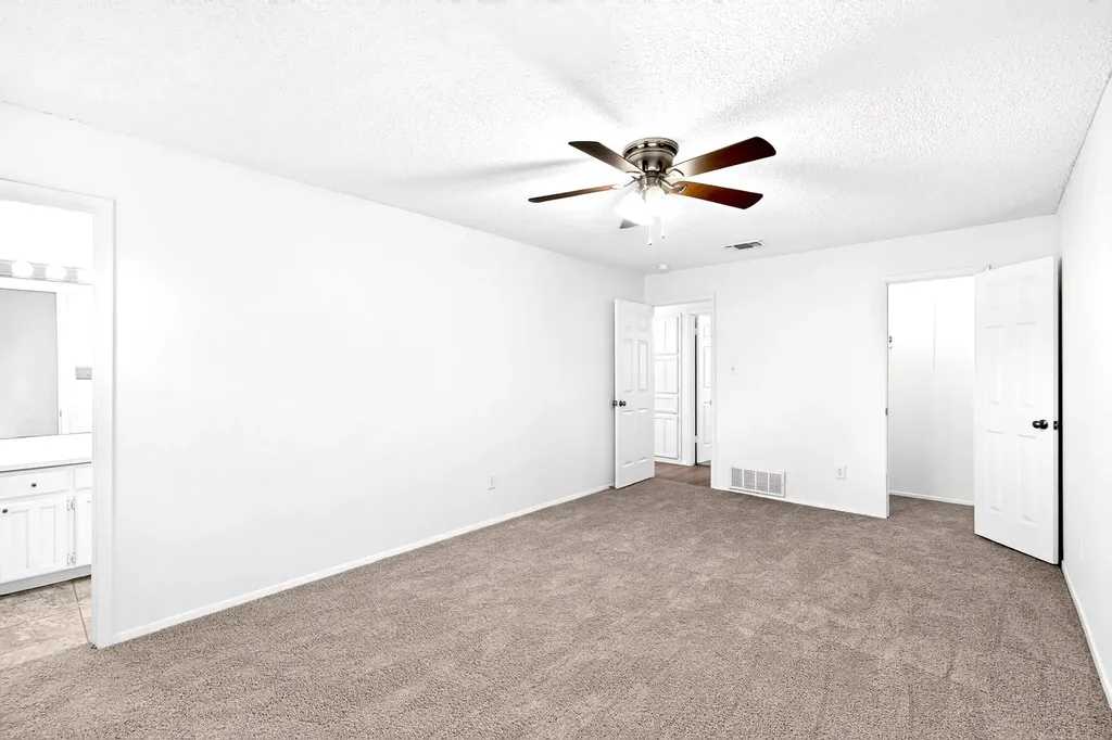 6005 Stardust Drive S Watauga TX 76148