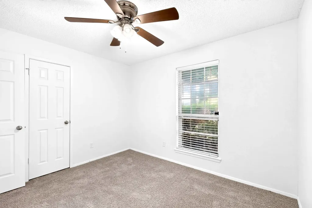 6005 Stardust Drive S Watauga TX 76148