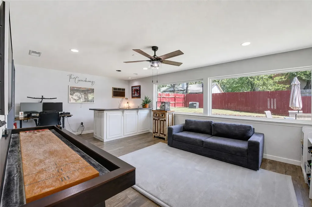 2917 Cresthaven Drive Grapevine TX 76051
