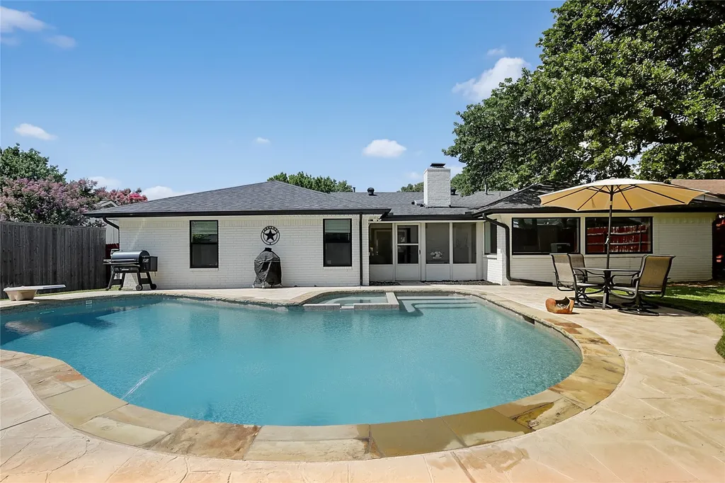 2917 Cresthaven Drive Grapevine TX 76051