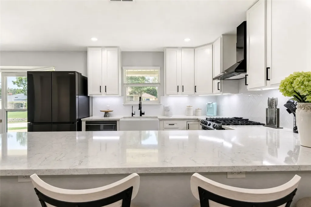 2917 Cresthaven Drive Grapevine TX 76051