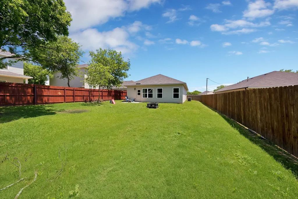 104 Sweeney Street Hillsboro TX 76645
