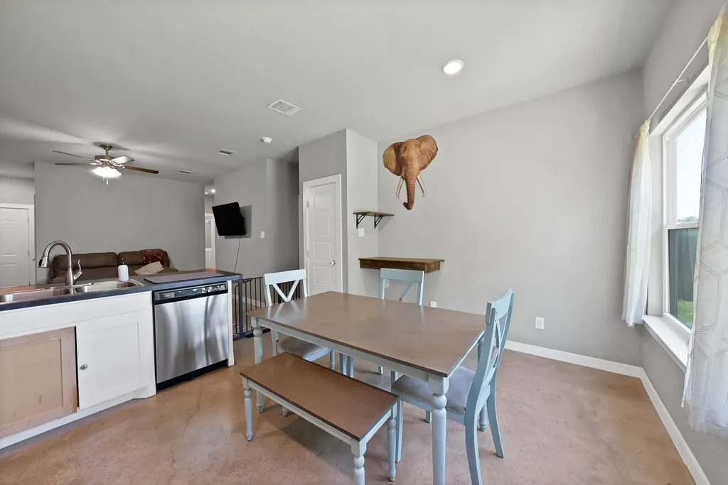 104 Sweeney Street Hillsboro TX 76645