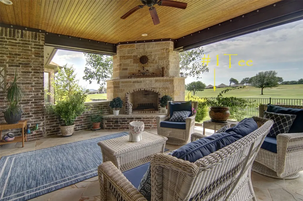 1221 Prestwick Court Granbury TX 76048