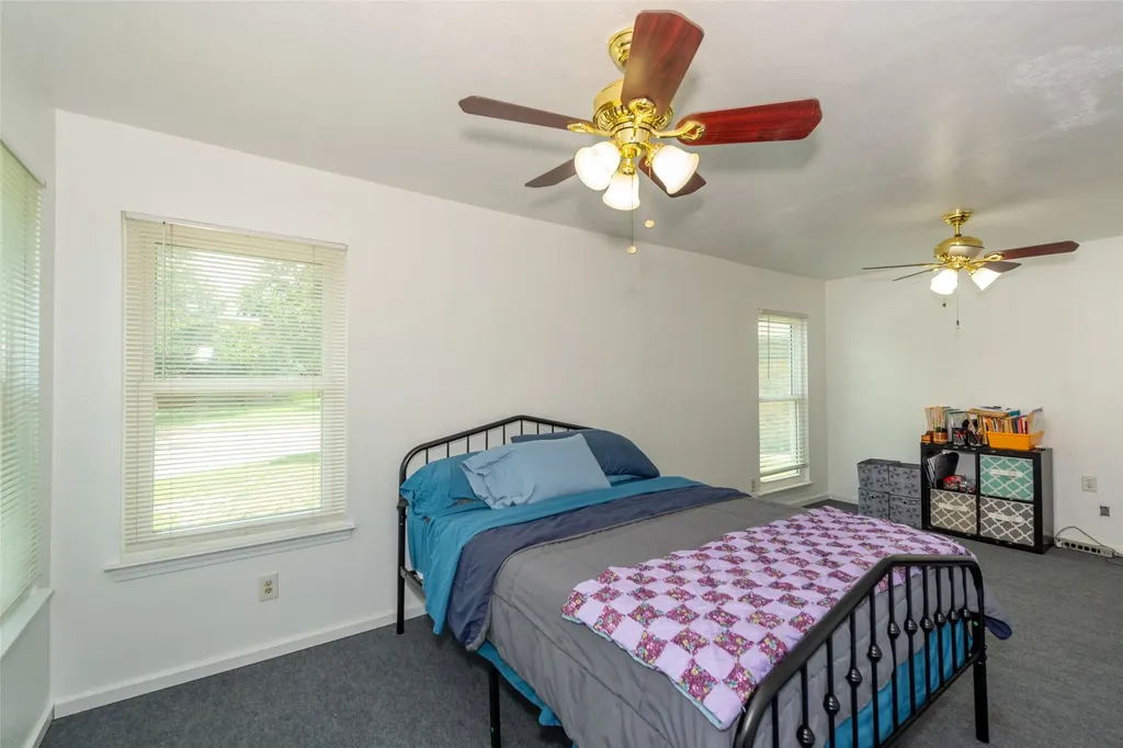 6700 Sunnybank Drive Fort Worth TX 76137