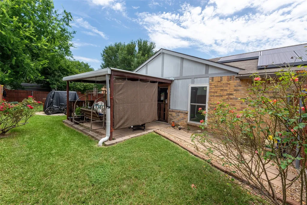 6700 Sunnybank Drive Fort Worth TX 76137