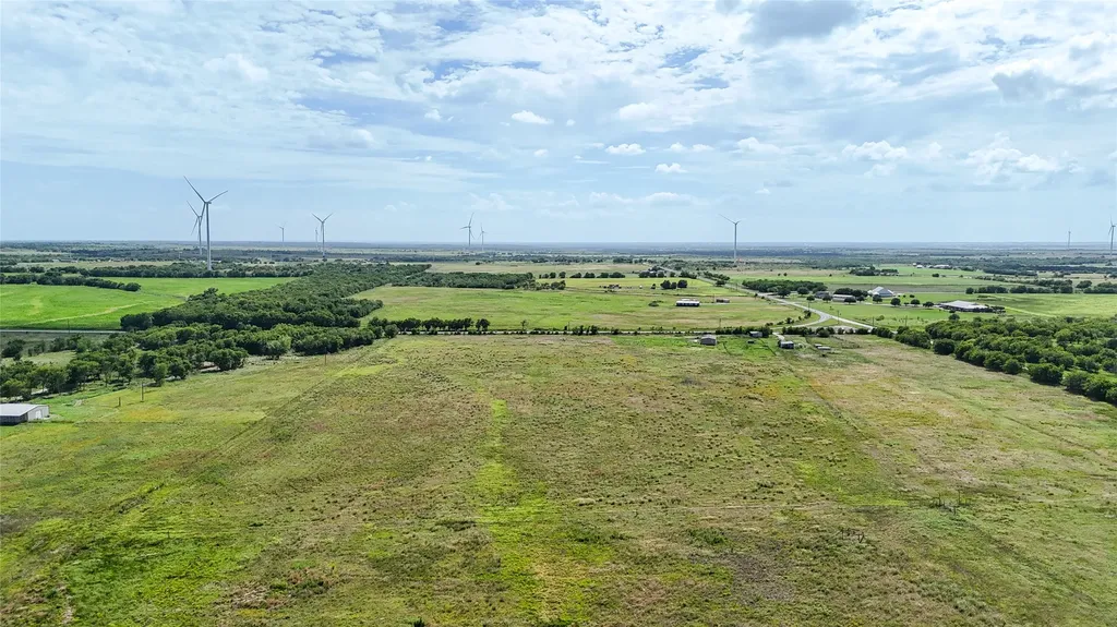 Lot 1 Fm 339 Mount Calm TX 76673