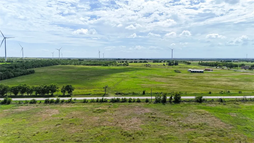 Lot 1 Fm 339 Mount Calm TX 76673