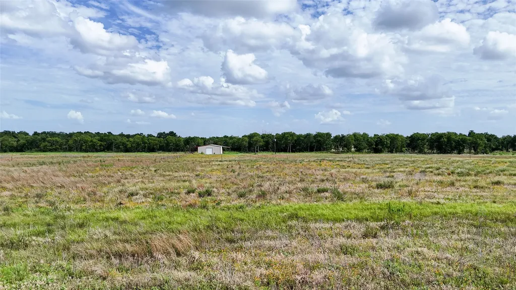 Lot 1 Fm 339 Mount Calm TX 76673