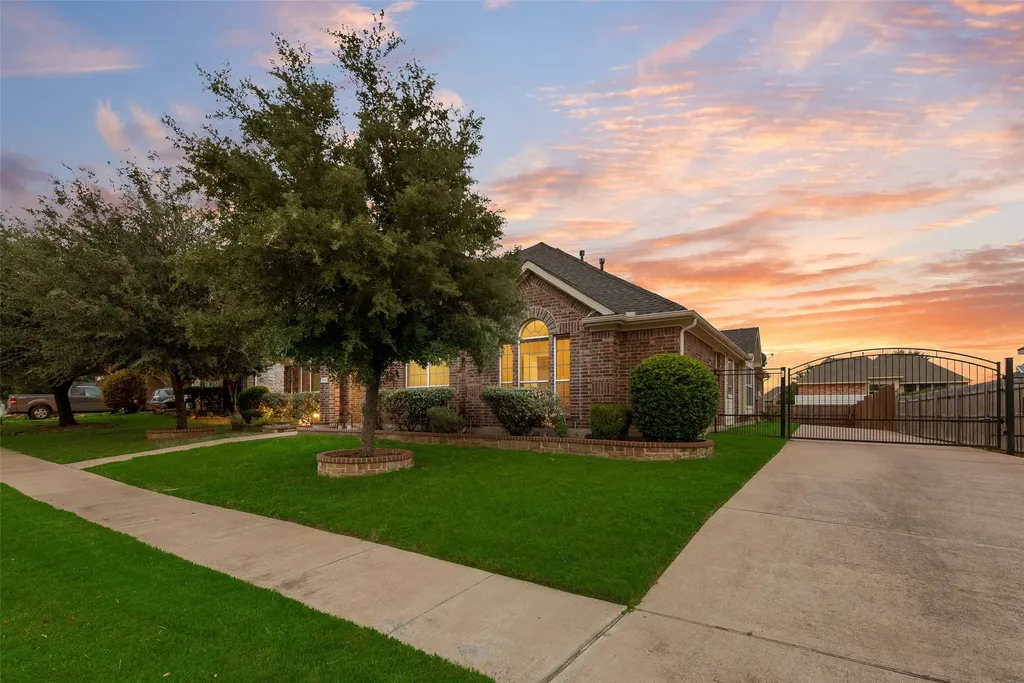 5512 Lavaca Road Grand Prairie TX 75052