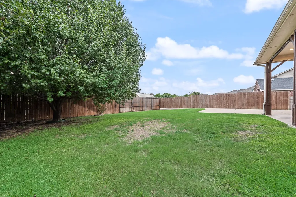 5512 Lavaca Road Grand Prairie TX 75052
