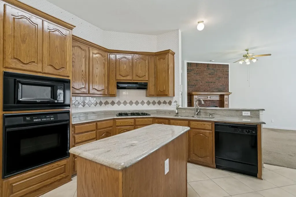 1502 Scottsman Drive Allen TX 75013
