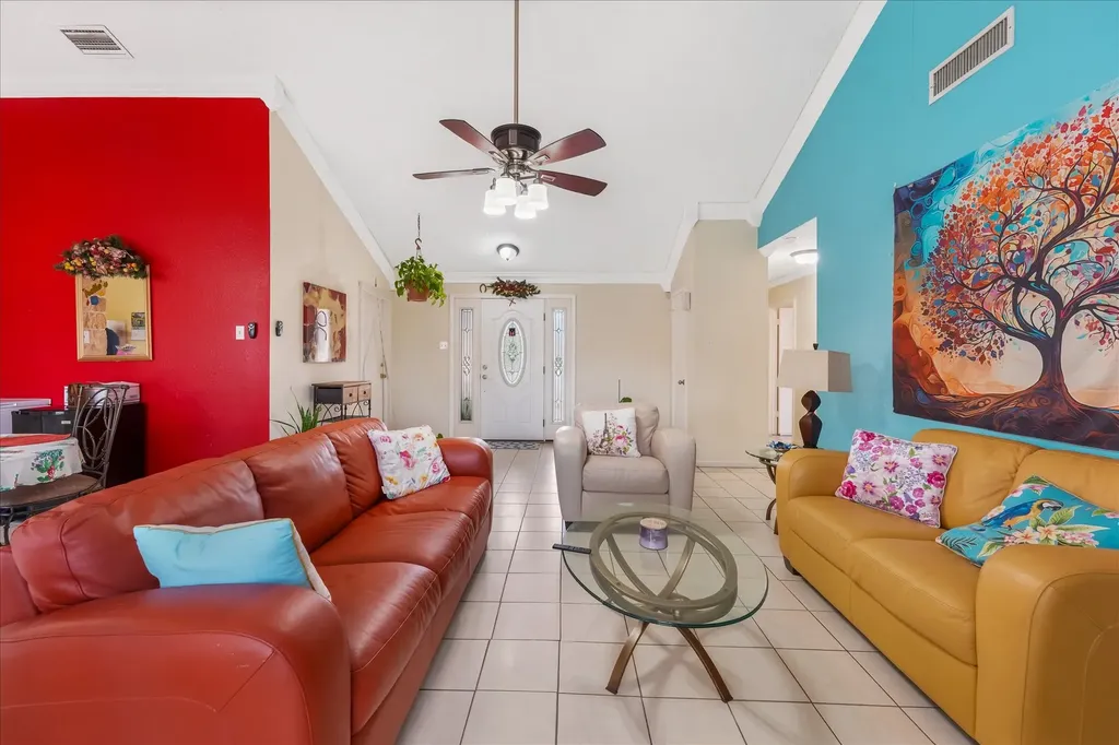 3030 Meadow Creek Court Grand Prairie TX 75052