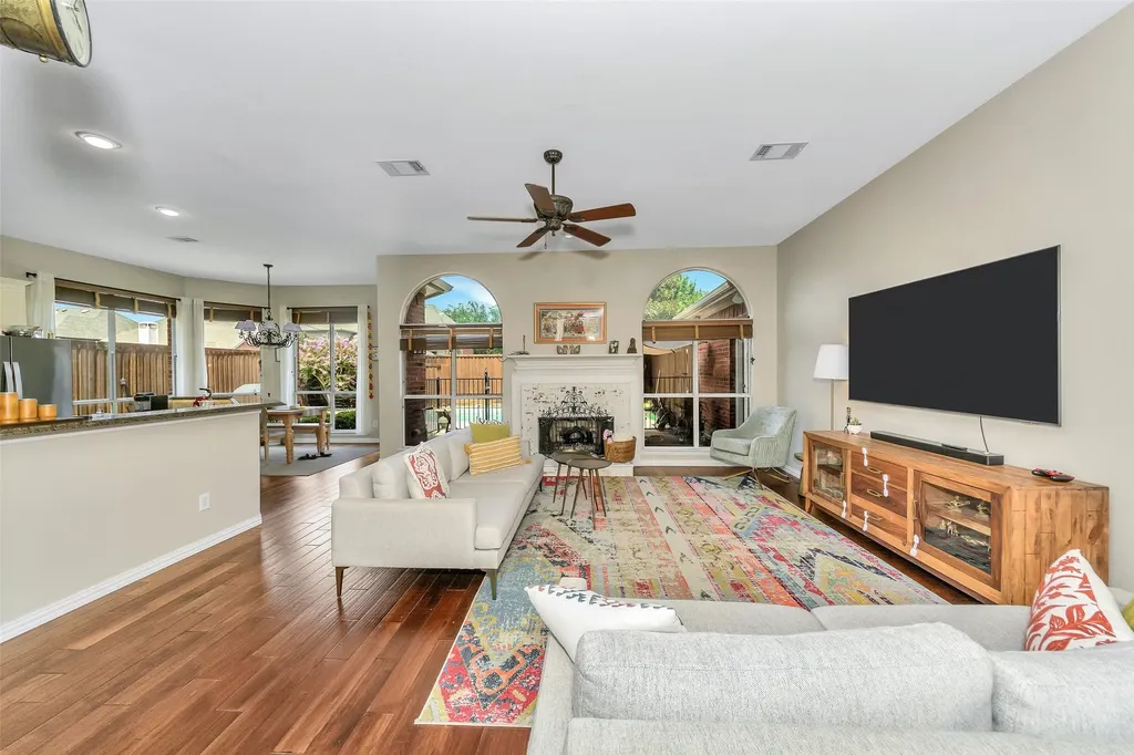 3608 Edgestone Drive Plano TX 75093