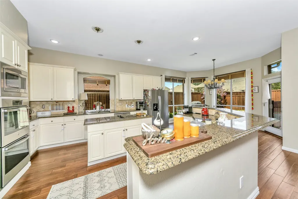 3608 Edgestone Drive Plano TX 75093