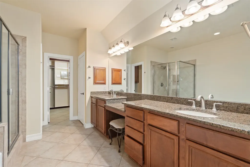 4230 Holland Avenue Dallas TX 75219