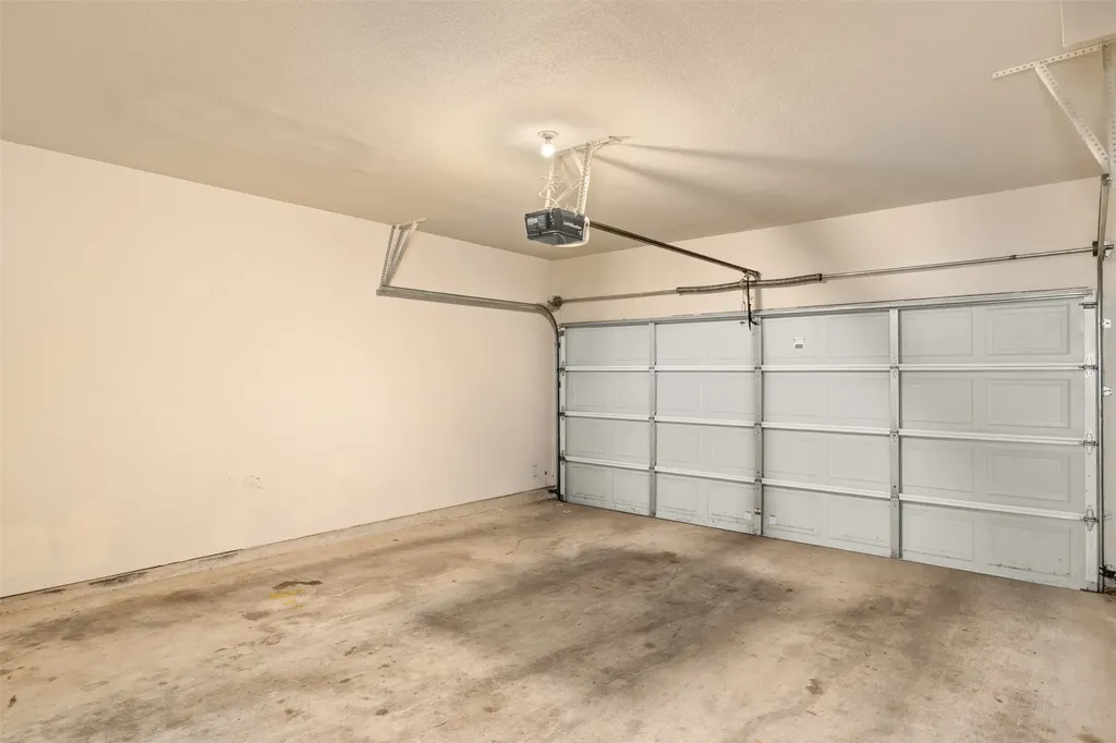 4230 Holland Avenue Dallas TX 75219