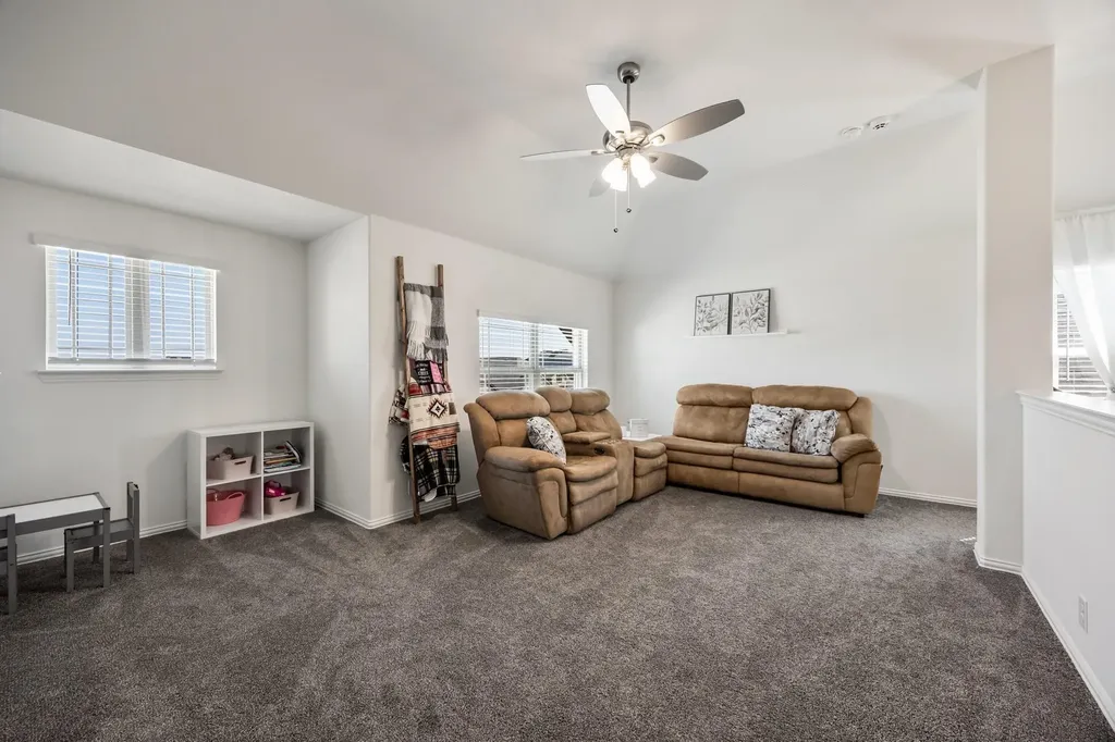 3911 Holly Springs Lane Kaufman TX 75142