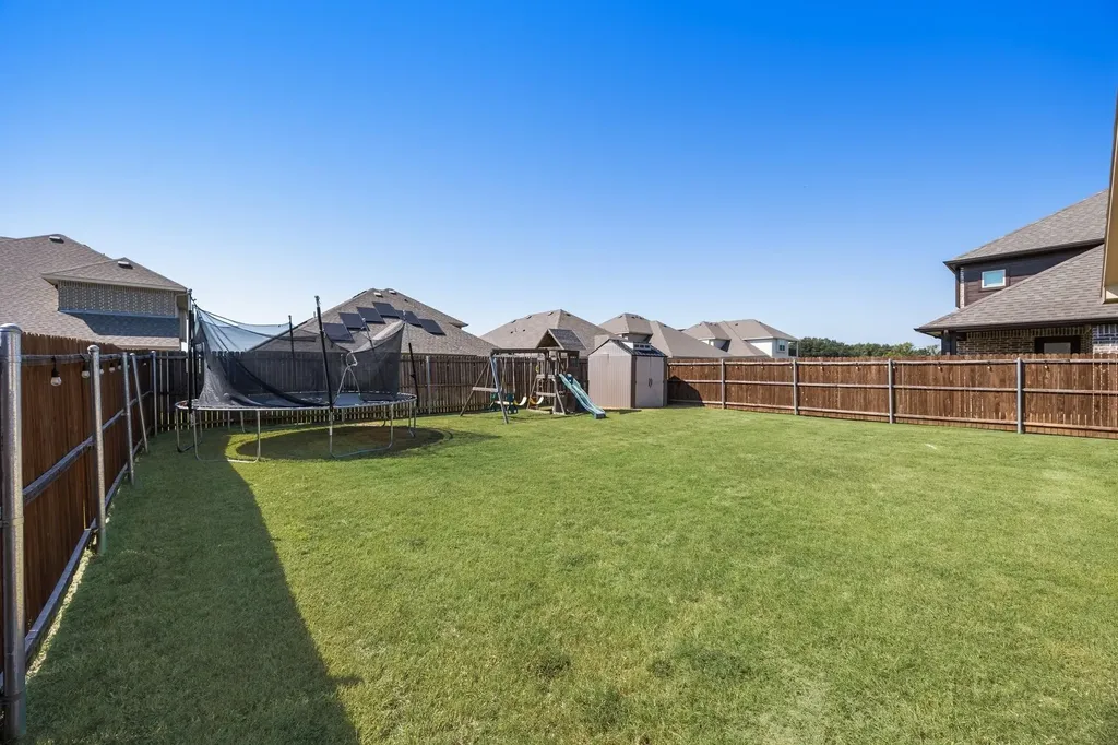 3911 Holly Springs Lane Kaufman TX 75142