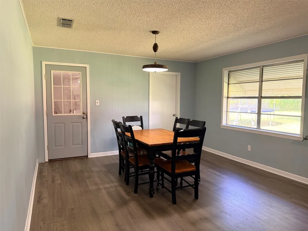 307 N Victor Street Comanche TX 76442