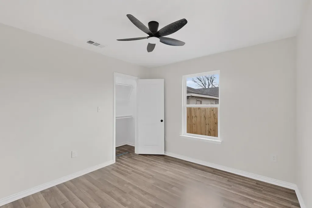1541 Caldwell Street Dallas TX 75223