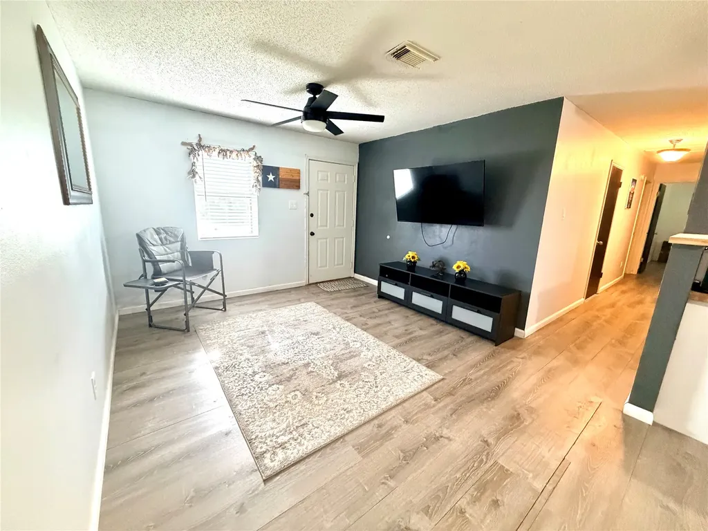 1902 Cline Street Goldthwaite TX 76844