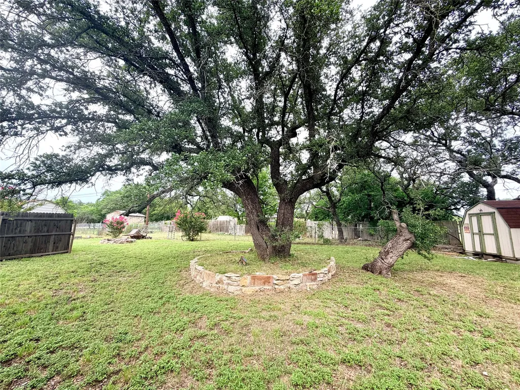 1902 Cline Street Goldthwaite TX 76844