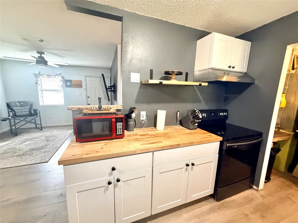 1902 Cline Street Goldthwaite TX 76844