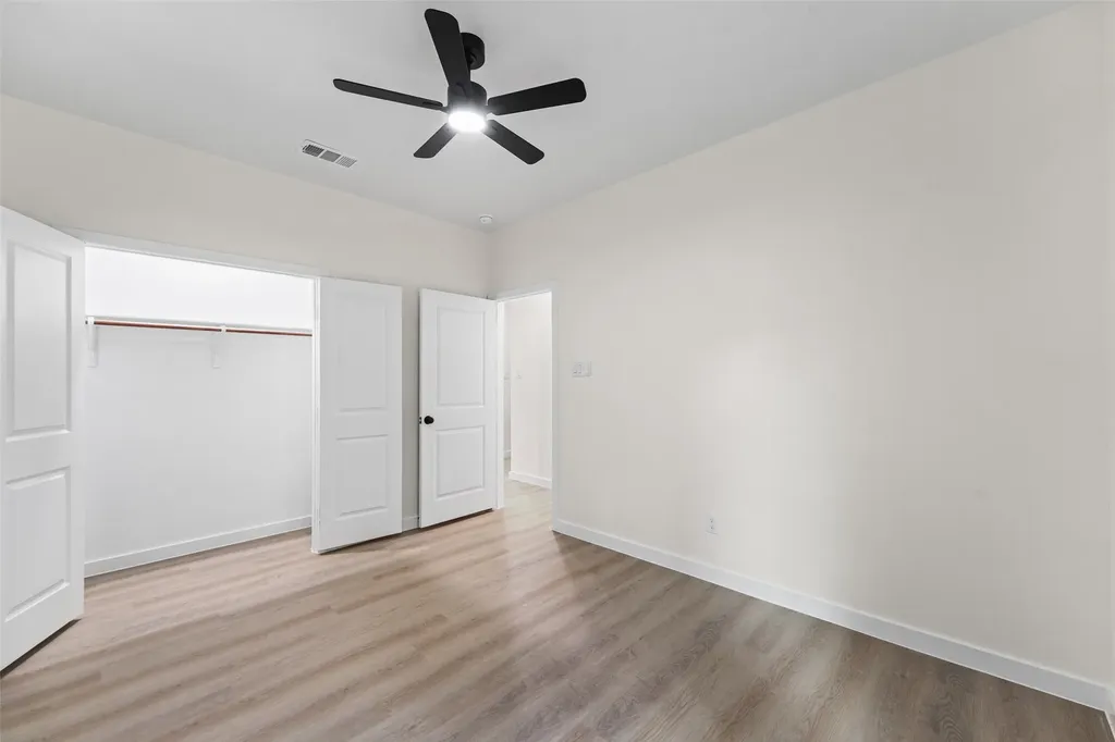 231 E Beachwood Loop Trinidad TX 75163