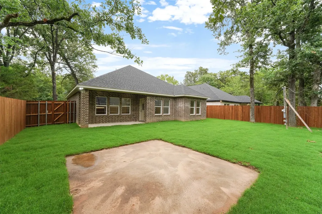 119 Parkside Drive Trinidad TX 75163