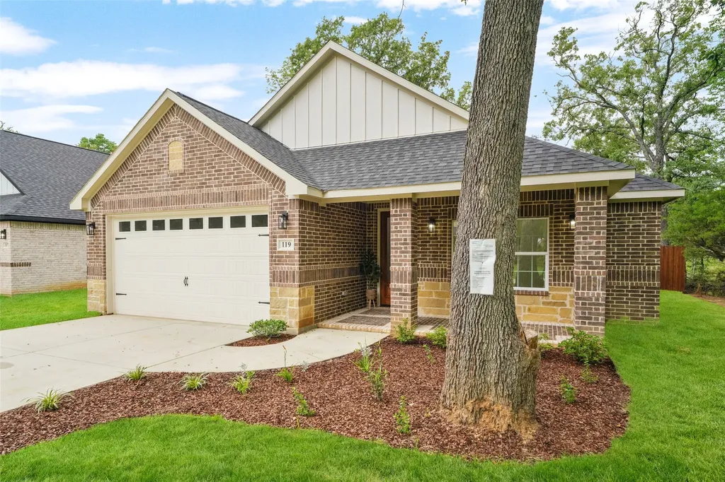 119 Parkside Drive Trinidad TX 75163