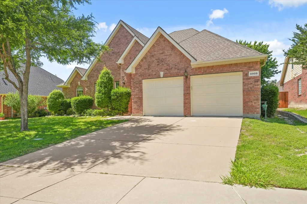 8908 Red Oaks Drive Mckinney TX 75072