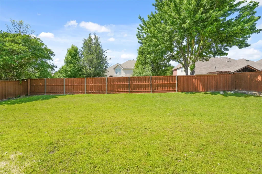 8908 Red Oaks Drive Mckinney TX 75072