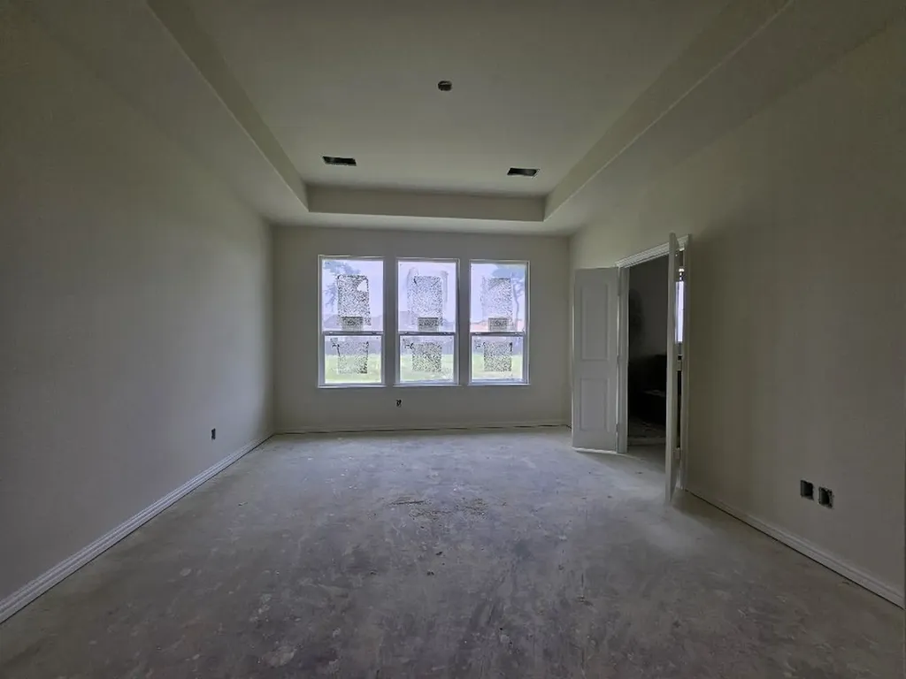 901 Silverleaf Drive Ennis TX 75119