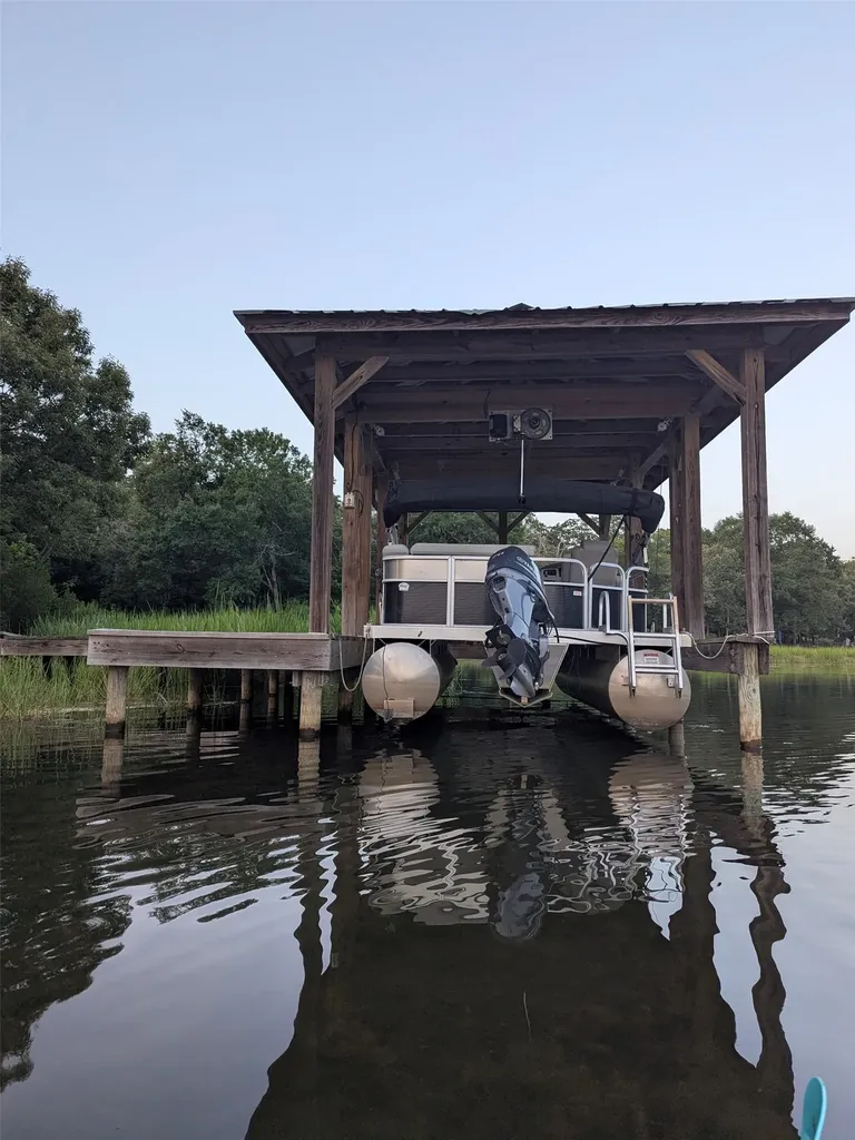 00 Striper Cove Larue TX 75770