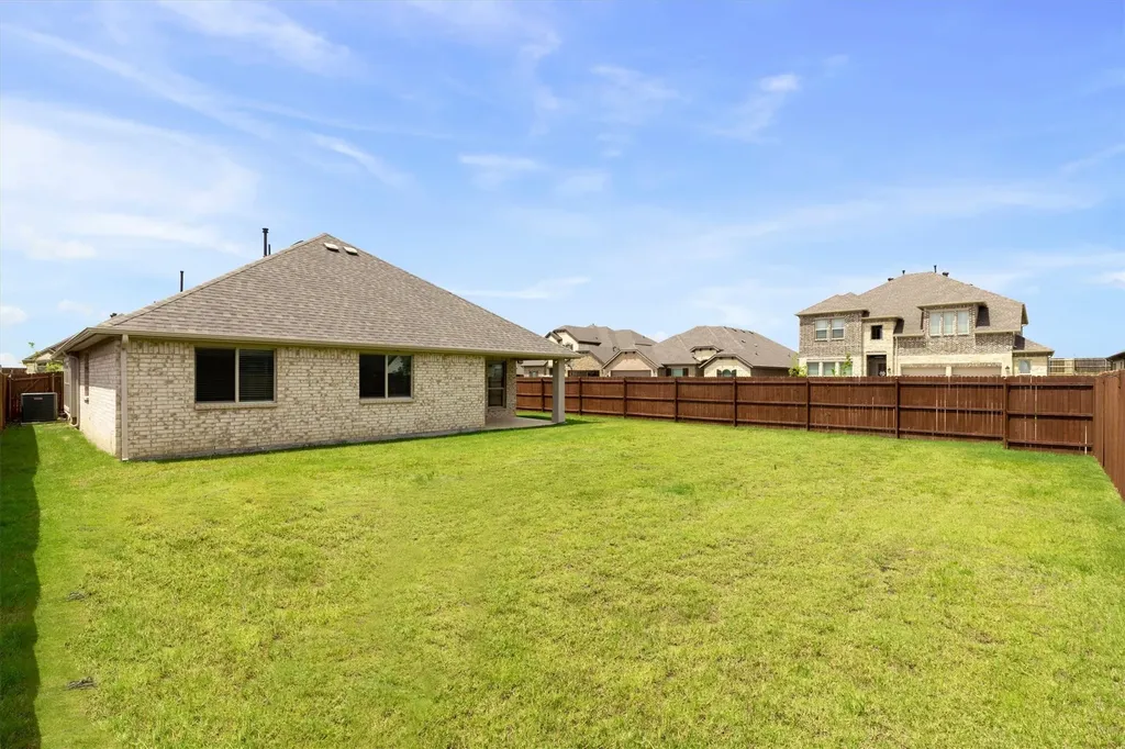 314 Brooklyn Lane Ponder TX 76259