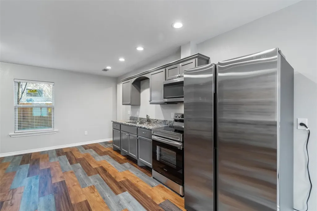8714 Quinn Street Dallas TX 75217