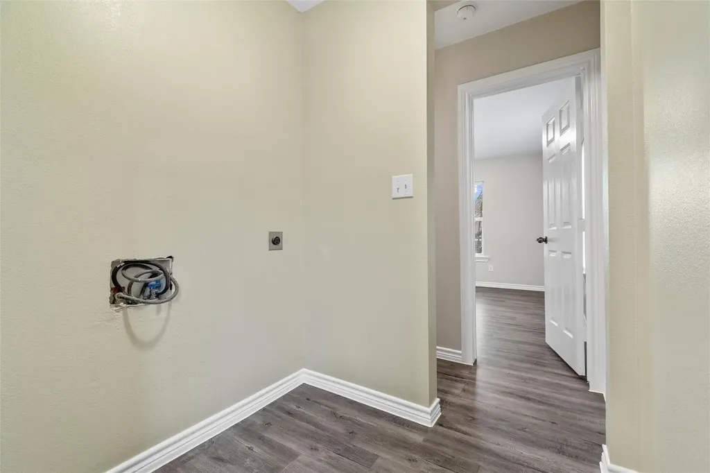 8714 Quinn Street Dallas TX 75217